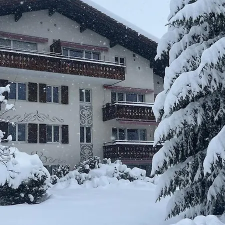 Chess Rustica Daire Klosters